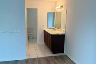 798 SW Claudia Ave, Port Saint Lucie, FL 34953 - Photo 6