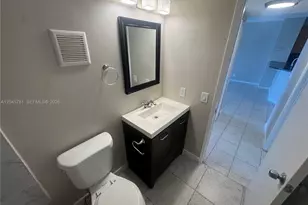 8750 N Sherman Cir, Miramar, FL 33025 - Photo 12