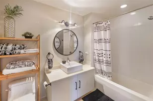3301 NE 1st Ave, Miami, FL 33137 - Photo 14