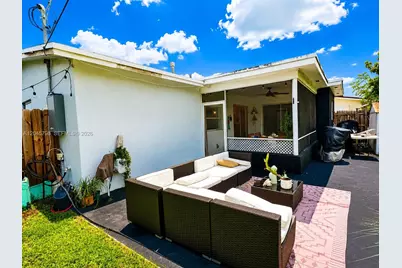 9160 NW 26th Pl, Sunrise, FL 33322 - Photo 36