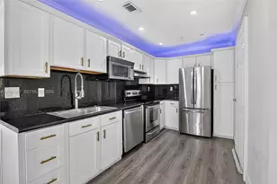 1300 N 70th Terrace, Hollywood, FL 33024 - Photo 10