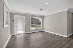 1300 N 70th Terrace, Hollywood, FL 33024 - Photo 6