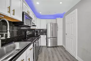 1300 N 70th Terrace, Hollywood, FL 33024 - Photo 18