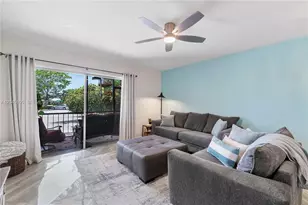 610 Tennis Club Dr, Fort Lauderdale, FL 33311 - Photo 2