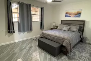 610 Tennis Club Dr, Fort Lauderdale, FL 33311 - Photo 8