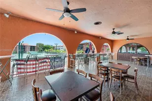 610 Tennis Club Dr, Fort Lauderdale, FL 33311 - Photo 38