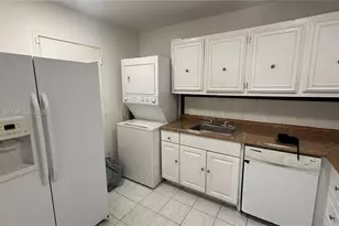 4848 NW 24th Ct, Lauderdale Lakes, FL 33313 - Photo 1
