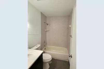 1430 SW 85th Ter #1430, Pembroke Pines, FL 33025 - Photo 8