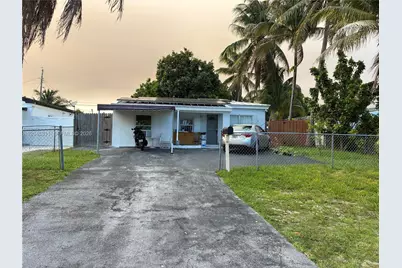 1445 NE 174th St, North Miami Beach, FL 33162 - Photo 10