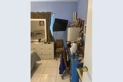 1445 NE 174th St, North Miami Beach, FL 33162 - Photo 36