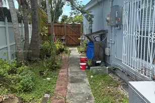 1445 NE 174th St, North Miami Beach, FL 33162 - Photo 62