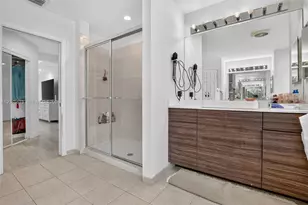 981 Waterside Cir, Weston, FL 33327 - Photo 30