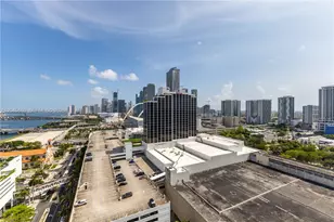 1750 N Bayshore Dr, Miami, FL 33132 - Photo 26