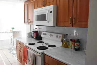2501 Douglas Rd #304, Miami, FL 33133 - Photo 16