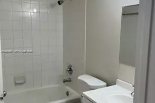 10717 Cleary Blvd, Plantation, FL 33324 - Photo 6