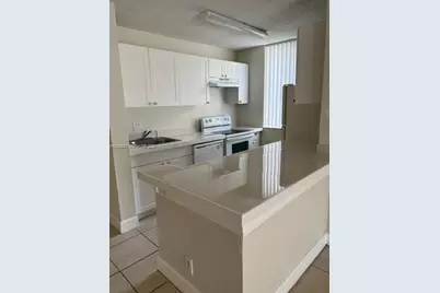 10717 Cleary Blvd #111, Plantation, FL 33324 - Photo 2
