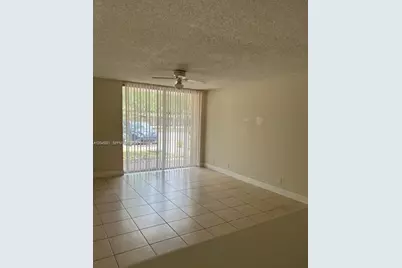 10717 Cleary Blvd #111, Plantation, FL 33324 - Photo 4