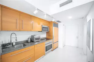 475 Brickell Ave, Miami, FL 33131 - Photo 2