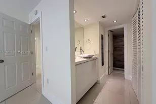 8205 SW 152nd Ave, Miami, FL 33193 - Photo 6