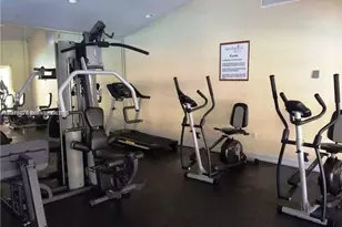 8205 SW 152nd Ave, Miami, FL 33193 - Photo 24