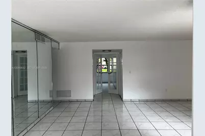 301 W Park Dr #101-11, Miami, FL 33172 - Photo 4