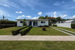 11960 SW 186th St, Miami, FL 33177 - Photo 2