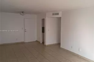 18100 Atlantic Blvd, Sunny Isles Beach, FL 33160 - Photo 2