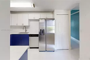 10210 SW 154th Pl, Miami, FL 33196 - Photo 24