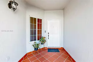10210 SW 154th Pl, Miami, FL 33196 - Photo 6