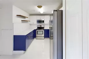 10210 SW 154th Pl, Miami, FL 33196 - Photo 22