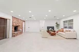 18103 SW 93rd Ave, Palmetto Bay, FL 33157 - Photo 10