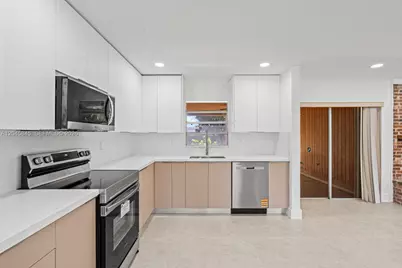 18103 SW 93rd Avenue, Palmetto Bay, FL 33157 - Photo 16