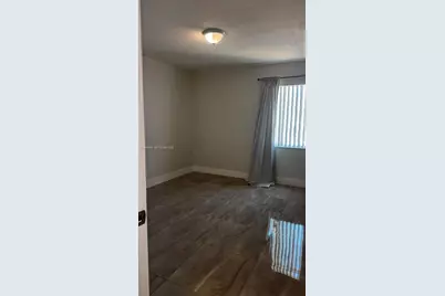 145 SW 30th Ct #209B, Miami, FL 33135 - Photo 14