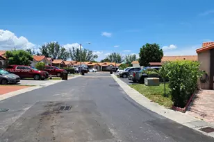 2588 W 64th St, Hialeah, FL 33016 - Photo 28