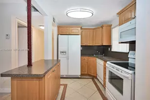 8500 SW 109th Ave, Miami, FL 33173 - Photo 6