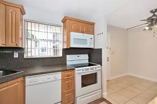 8500 SW 109th Ave, Miami, FL 33173 - Photo 8
