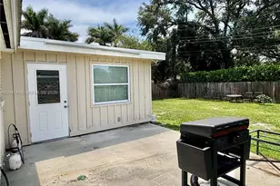 5809 Sullivan Rd, Jupiter, FL 33458 - Photo 16
