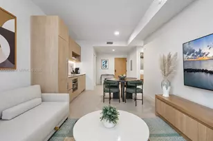 11 NE 6th St, Miami, FL 33132 - Photo 4