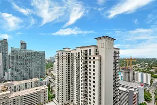 55 SW 9th St, Miami, FL 33130 - Photo 48