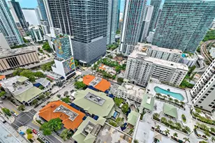55 SW 9th St, Miami, FL 33130 - Photo 46