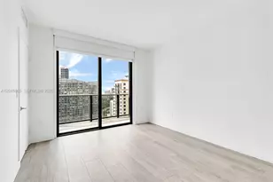 55 SW 9th St, Miami, FL 33130 - Photo 18