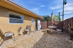 7858 NW 171st St, Hialeah, FL 33015 - Photo 26