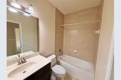 8965 NW 98th Ave #., Doral, FL 33178 - Photo 18