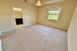 8965 NW 98th Ave, Doral, FL 33178 - Photo 14