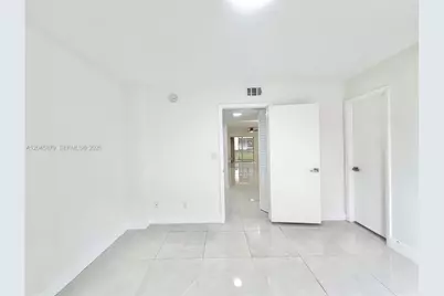 842 NW 92nd Ave #842, Plantation, FL 33324 - Photo 16