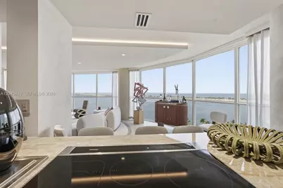 2025 Brickell Ave #1401, Miami, FL 33129 - Photo 10