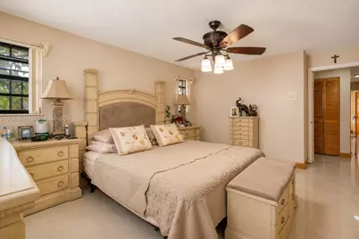 520 NW 132nd Ct, Miami, FL 33182 - Photo 16