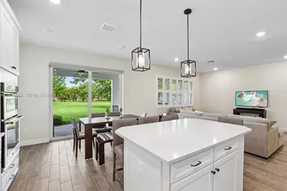 1636 Trailhead Ter, Hollywood, FL 33021 - Photo 10