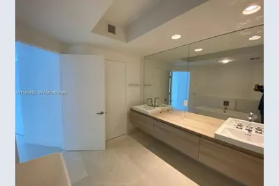 [Address not provided], North Miami Beach, FL 33160 - Photo 18