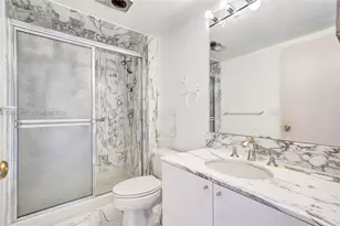9801 Collins Ave, Bal Harbour, FL 33154 - Photo 32